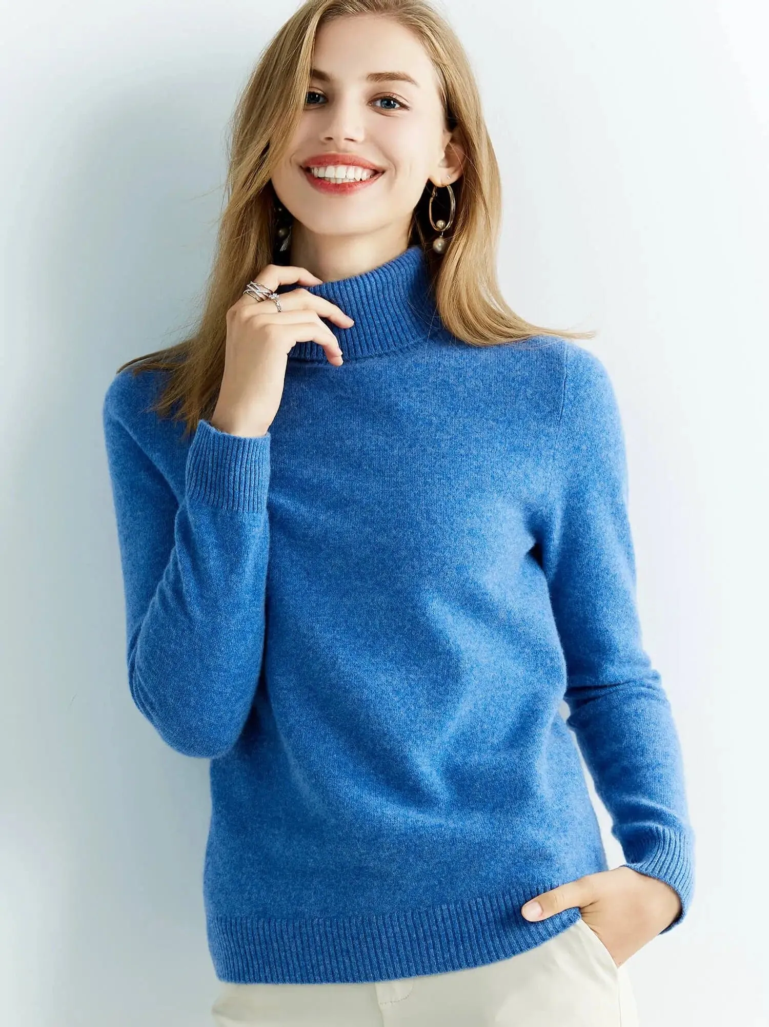 Luxurious 100% Merino Wool Turtleneck Sweater - Warm & Stylish