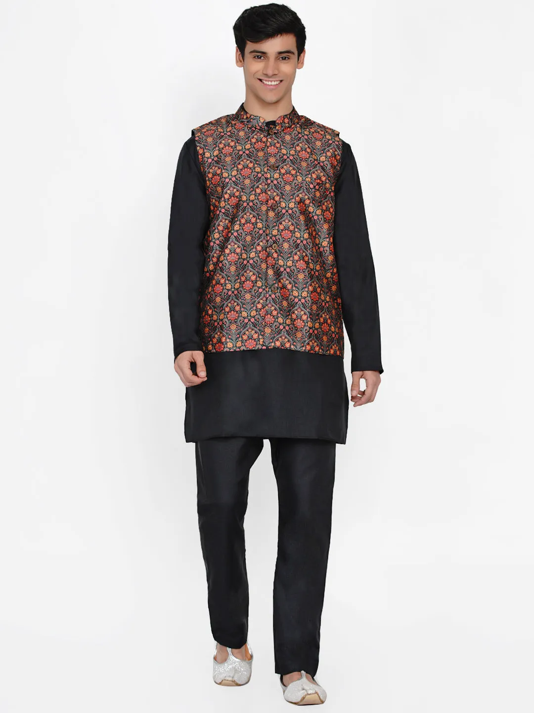 Men Black Ethnic Motifs Layered Kurta with Pyjamas