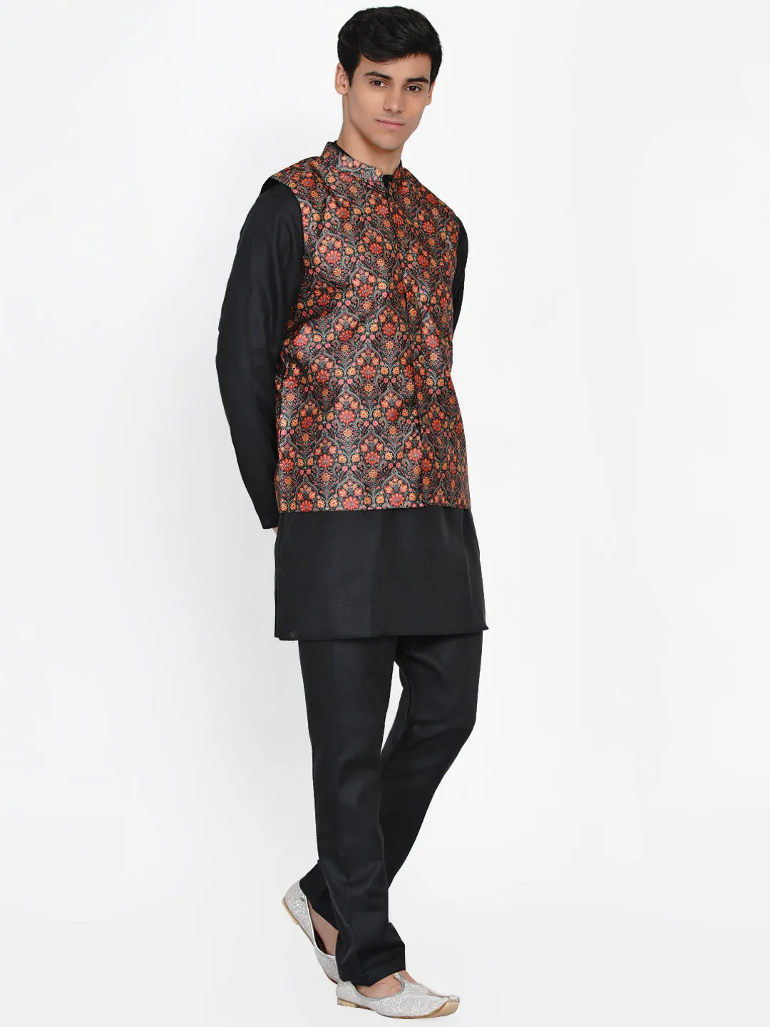 Men Black Ethnic Motifs Layered Kurta with Pyjamas