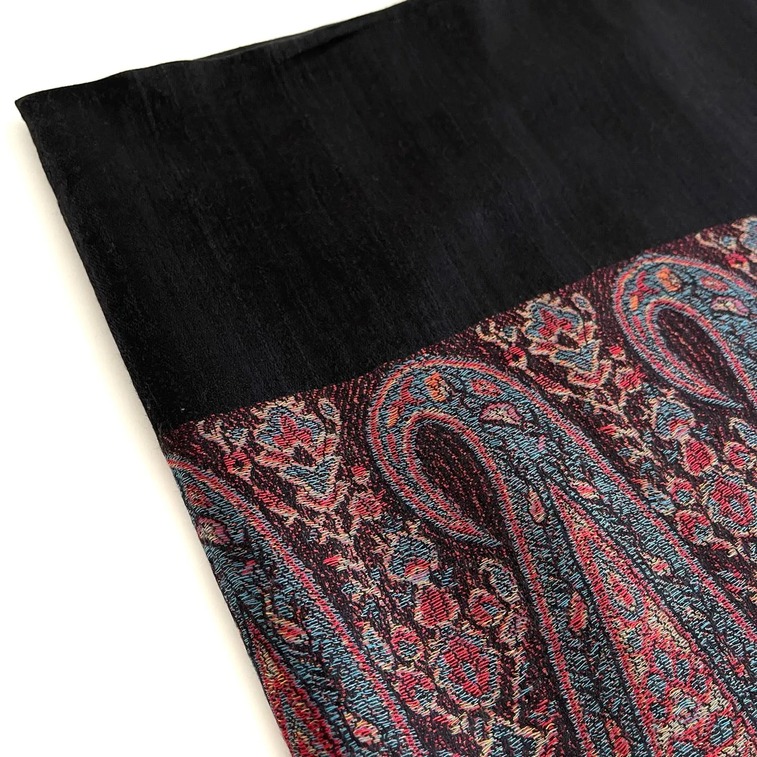 PAISLEY PRINT BLACK LIGHTWEIGHT PASHMINA SHAWL SCARF