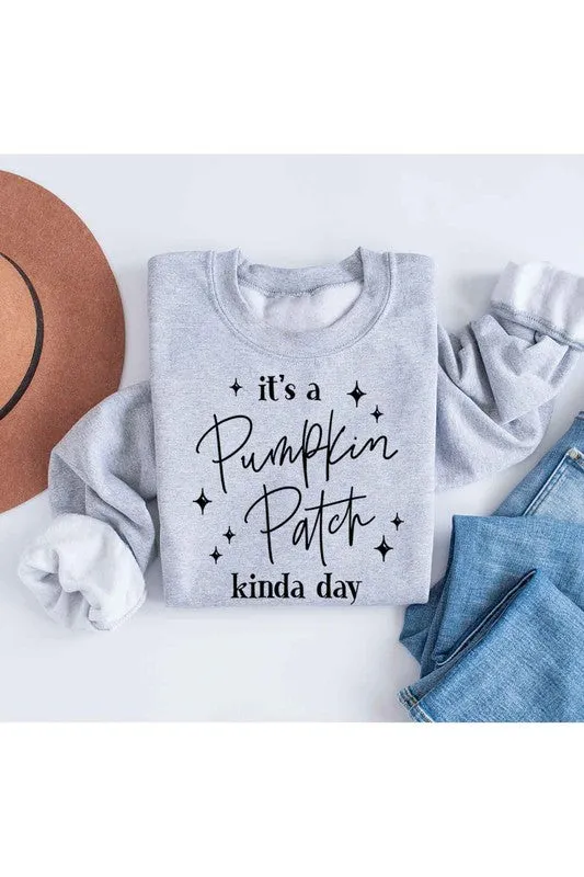 PUMPKIN PATCH DAY GRAPHIC SWEATSHIRT