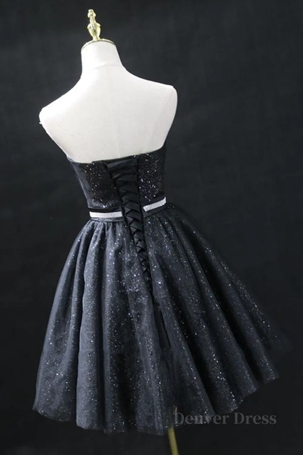 Sweetheart Neck Strapless Black Short Prom Dresses Open Back Black Homecoming Dresses Black Formal Evening Dresses