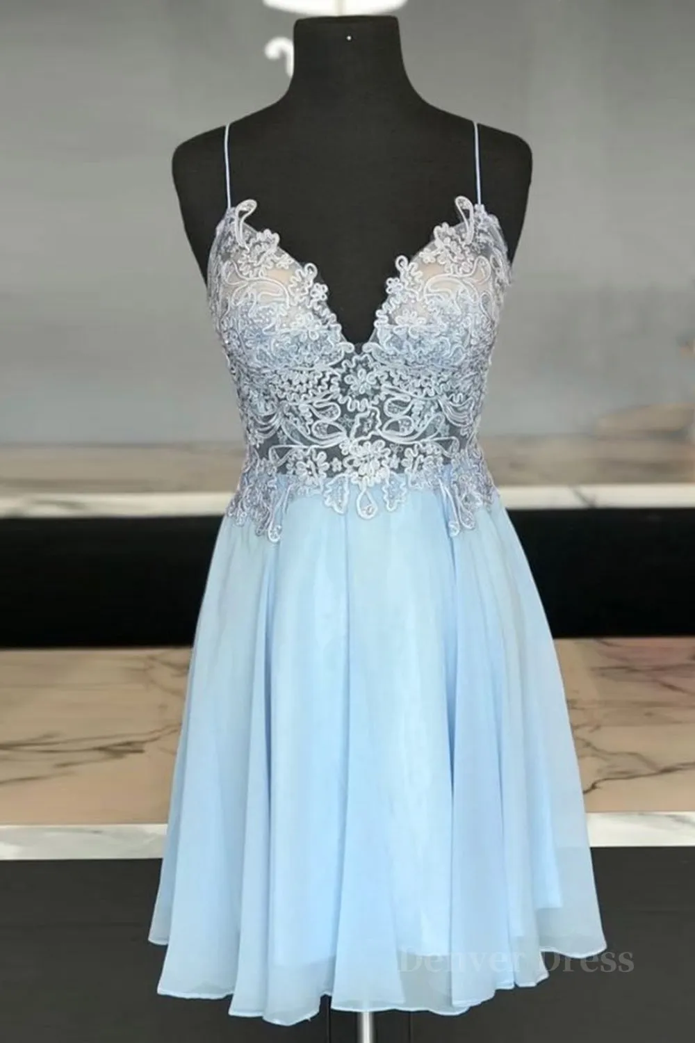 V Neck Open Back Blue Lace Short Prom Dresses Blue Lace Homecoming Dresses Short Blue Formal Evening Dresses